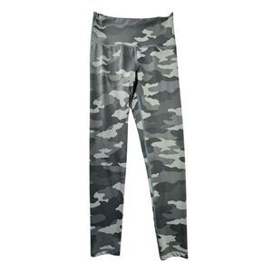 Aerie Camo Leggings Sz M Dark Gray Chill Play Move Waist Pocket Workout Yoga Gym
